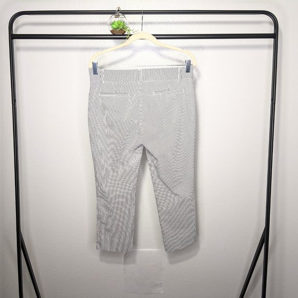 Eliane Rose Off White Navy Striped Capris Size 8 - Picture 6 of 8